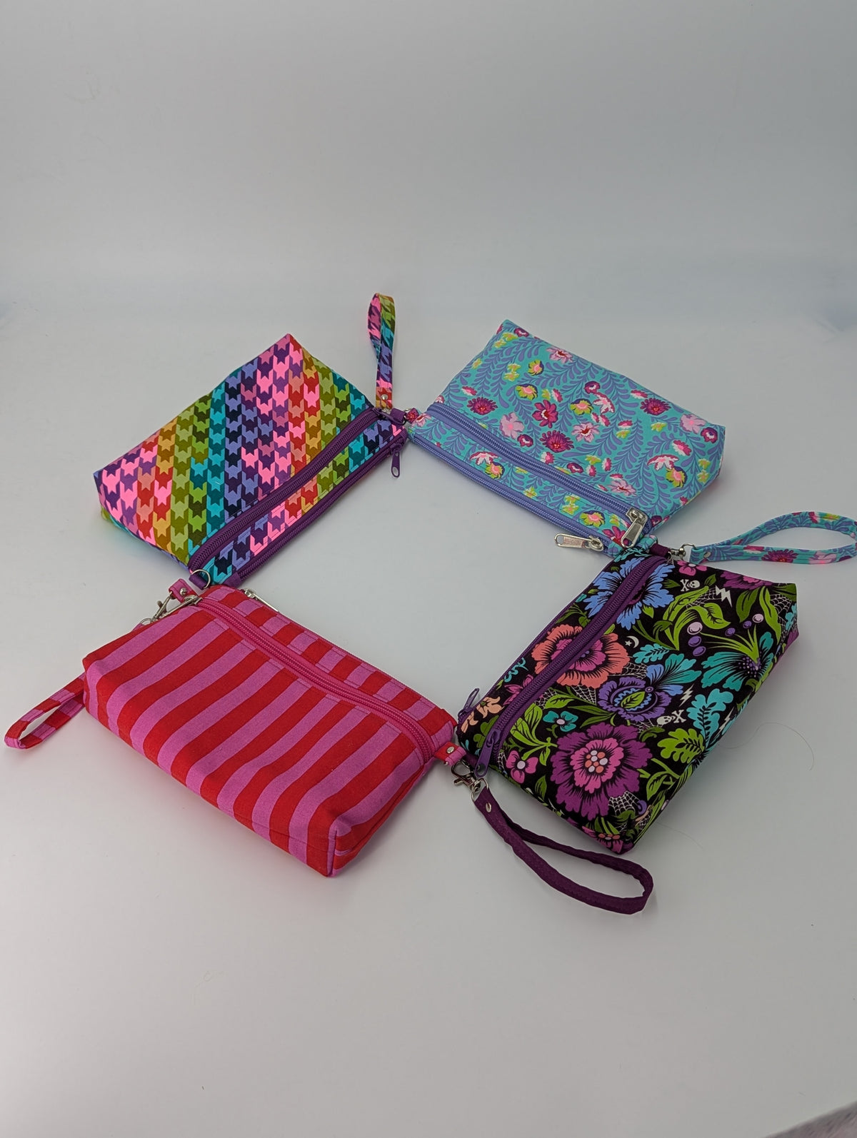 Poppy Wristlet Purse