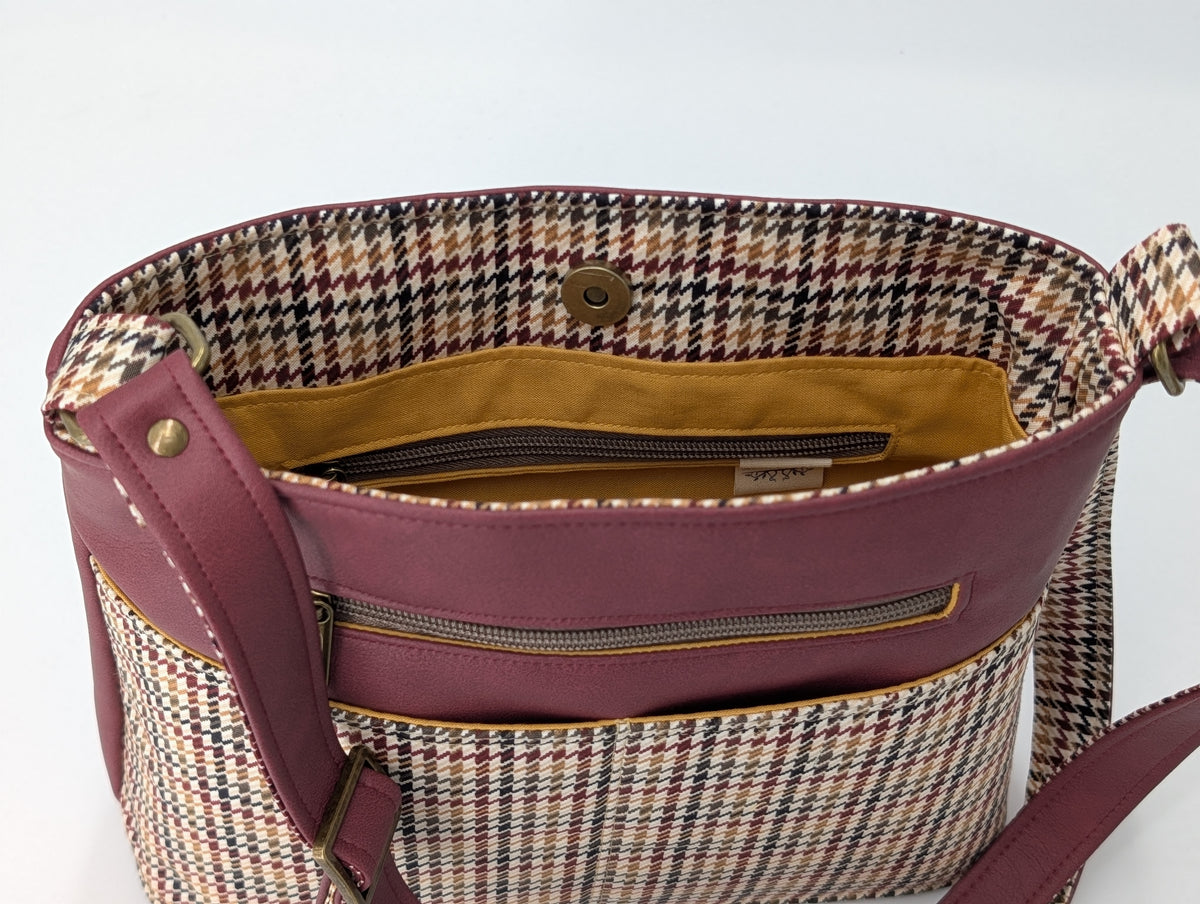 Caitlin Crossbody